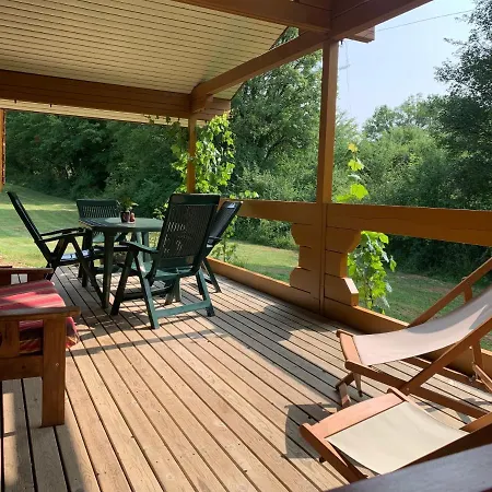Campagne, Piscine, Randonnées,paisible Chalet