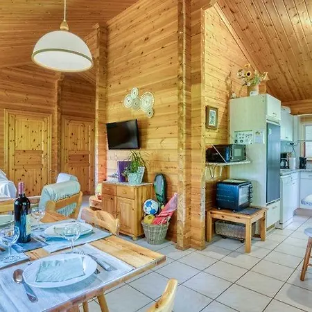 Campagne, Piscine, Randonnées,paisible Chalet *