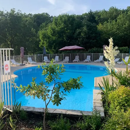 17 Tournesol Chalet *