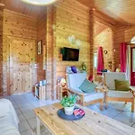 17 Tournesol Chalet