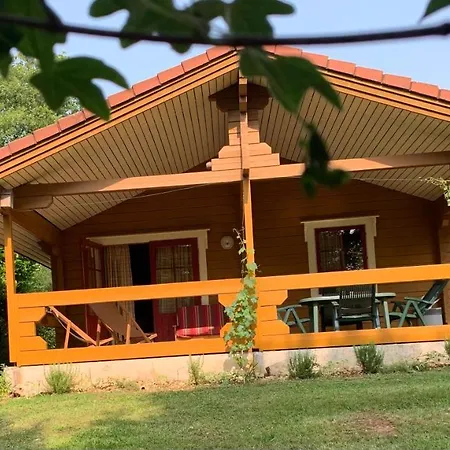 17 Tournesol Chalet *